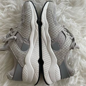 Ash mood grey crystal sneakers